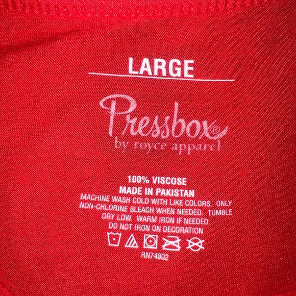 NWT Women’s Pressbox by Royce Apparel Louisville Cardinals Shirt. Size Large. - Picture 3 of 5